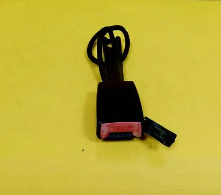 Hyundai i10 Front seatbelt buckle 