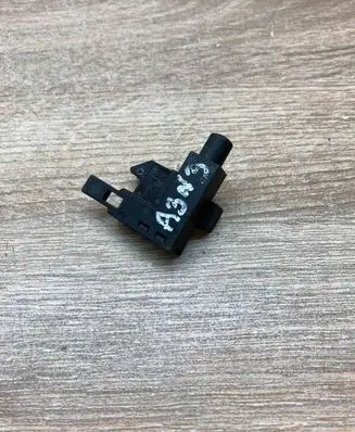 Skoda Octavia Mk3 (5E) Brake pedal sensor switch 1J0947561