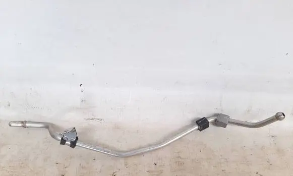 BMW X3 G01 Fuel line pipe 8616080 13538616080