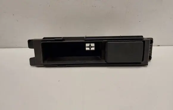 Audi A3 S3 8P Front trunk storage compartment 8P0863284