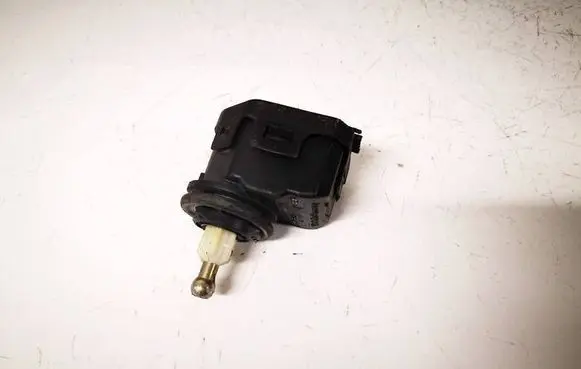 Volkswagen Bora Headlight level adjustment motor 1j0941295c