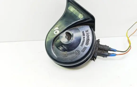Audi A4 S4 B5 8D Horn signal 0092018