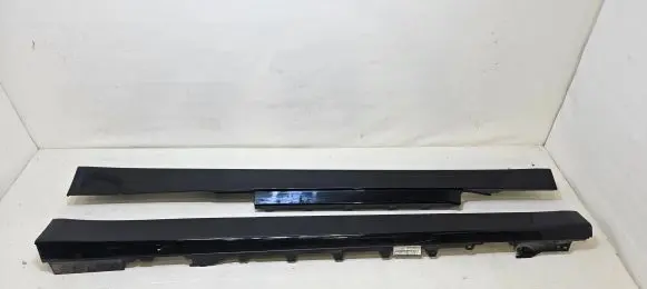 BMW 4 F32 F33 Foot area side trim 