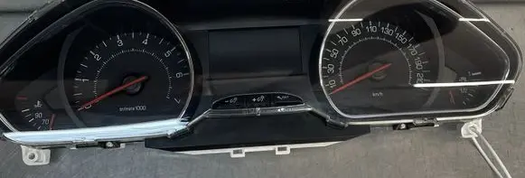 Peugeot 208 II Speedometer (instrument cluster) 9673777580