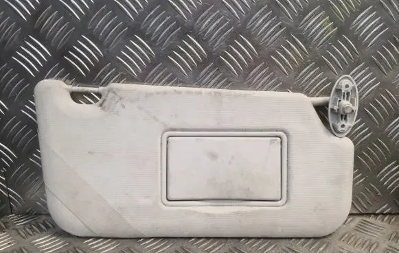 Ford Focus Sun visor