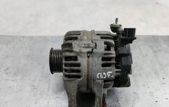Toyota Avensis T250 Generator/alternator