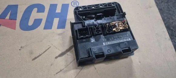 Volkswagen PASSAT B6 Comfort/convenience module 3C0959433R