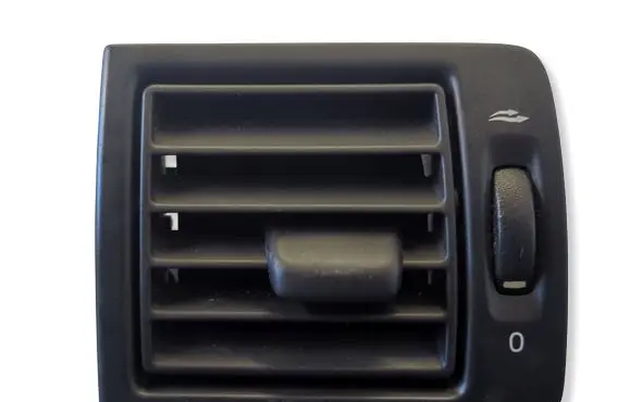 Volvo S40 Dash center air vent grill Y01102 39893705 39893704