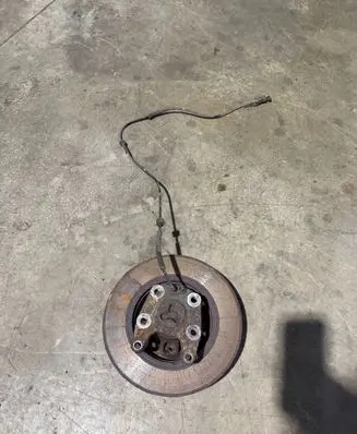 Citroen Berlingo Rear wheel hub