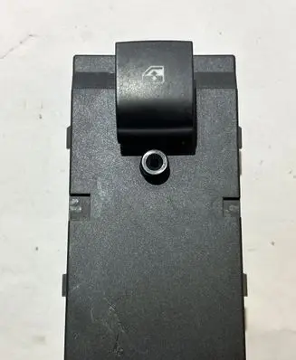 Opel Insignia A Electric window control switch 22915101 10016