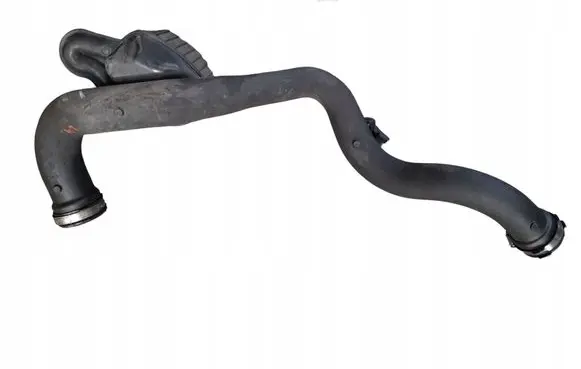 Audi A4 S4 B8 8K Intercooler hose/pipe 8K0145673