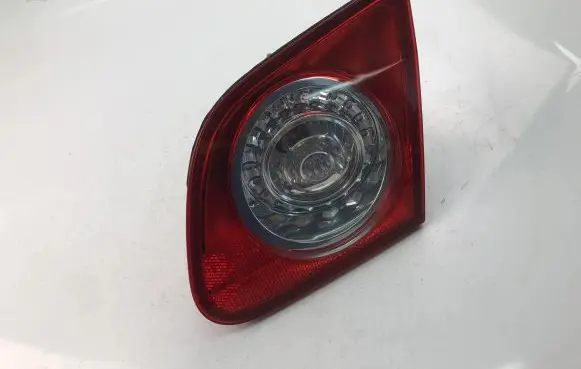 Volkswagen PASSAT B6 Rear/tail lights 3C5945094