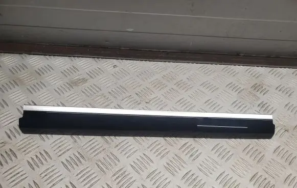 Porsche Cayenne (92A) Dashboard glove box trim 7P5857222P