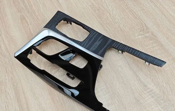 BMW 5 G30 G31 G38 Center console decorative trim 9889924