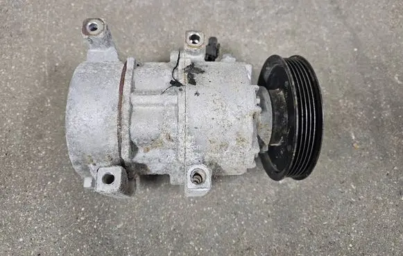 Hyundai i40 Air conditioning (A/C) compressor (pump) 