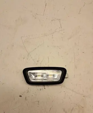 Mercedes-Benz GLC X253 C253 Front seat light A0009064401