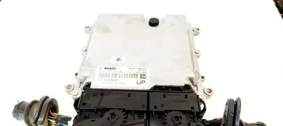 Honda CR-V Engine control unit/module 0281016326