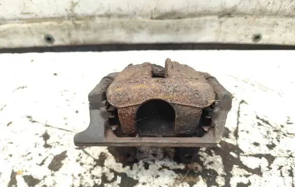 Audi A6 S6 C6 4F Rear brake caliper