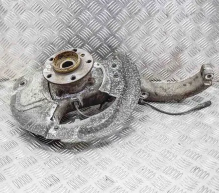 BMW X5 E70 Front wheel hub 6773784