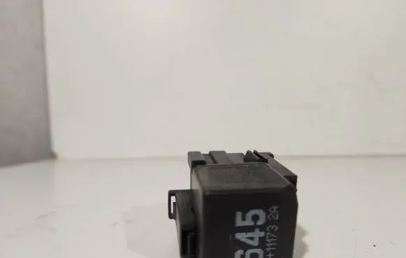 Audi Q7 4L Other relay 4H0951253A
