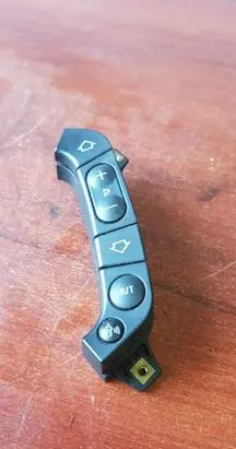 BMW X5 E53 Steering wheel buttons/switches 6903396