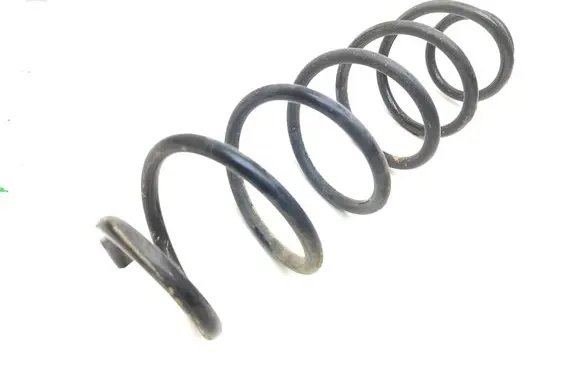 Toyota Yaris XP210 Rear coil spring