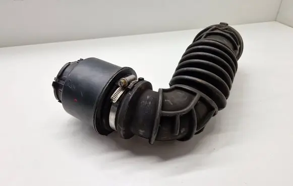 Buick Encore I Air intake hose/pipe 95374554