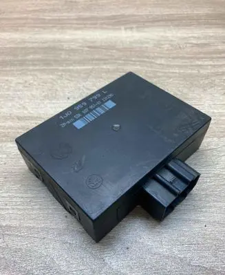 Skoda Octavia Mk1 (1U) Comfort/convenience module 1J0959799L 5DK0095101 I31298