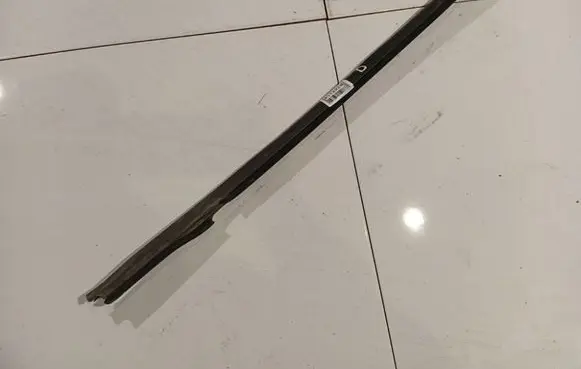 Opel Astra G Front door glass trim molding