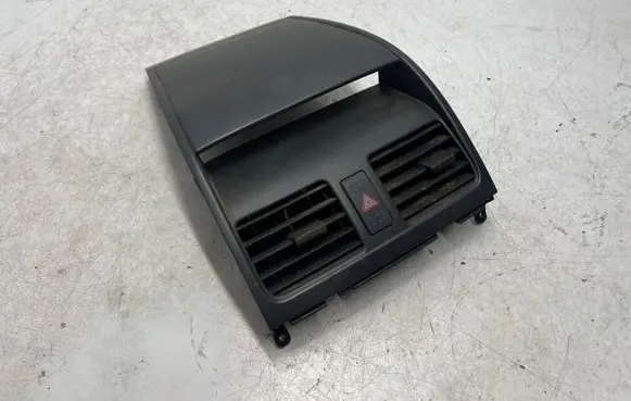 Suzuki SX4 Dash center air vent grill 7382279J