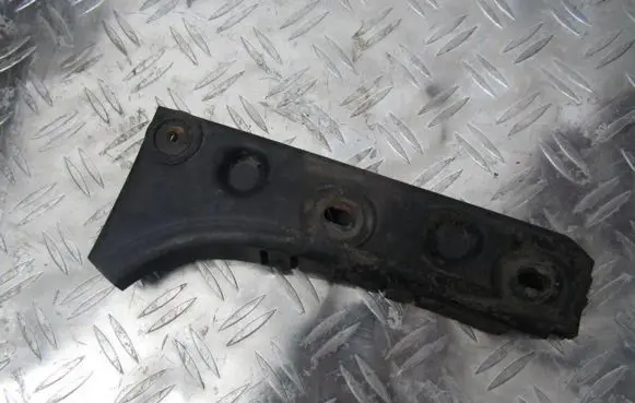 Audi A6 S6 C5 4B Front bumper mounting bracket 4b0807283b 4b0.807.283b