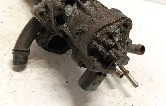 Fiat Doblo EGR valve k5t70977
