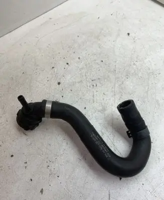 Volkswagen PASSAT B8 Engine coolant pipe/hose 5Q0122157CL
