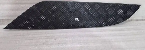 Land Rover Defender Engine hood trim 