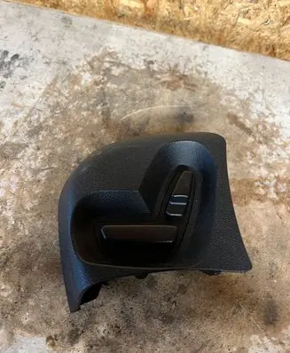 Seat control switch