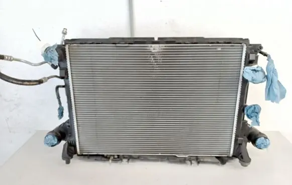 Mercedes-Benz E C207 W207 Radiator set A2045002703 A2045000554 A2045000000