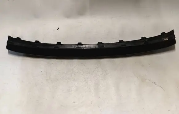 Volvo XC40 Front bumper lip 31407947