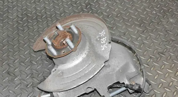 Land Rover Discovery Sport Rear wheel hub