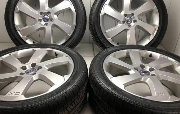 Volvo XC90 R20 alloy rim 