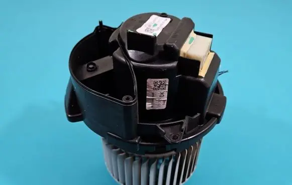 Dacia Sandero III Heater fan/blower M0116360-6680 IMPRK1444568