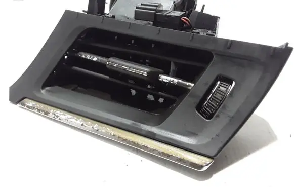 Audi A6 S6 C8 4K Dashboard side air vent grill/cover trim 4K1820901D