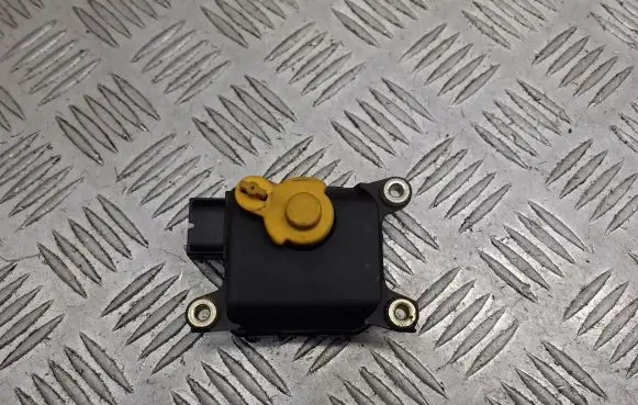 Skoda Octavia Mk1 (1U) A/C air flow flap actuator/motor 8D2820511C