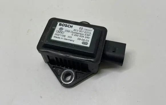 Audi A6 S6 C6 4F ESP acceleration yaw rate sensor 8E0907637A