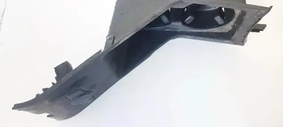 Chevrolet Captiva Cup holder 