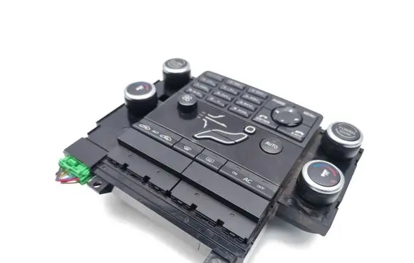 Volvo XC70 Climate control unit 30782905 09W51E-05 M351310-0298