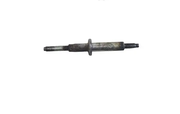 Mazda 6 Fuel Injector clamp holder 