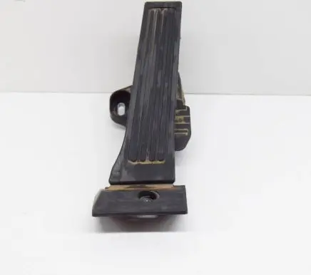 Hyundai Tucson TL Accelerator throttle pedal