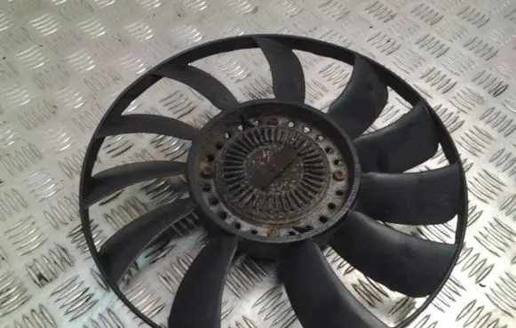 Audi A4 S4 B6 8E 8H Viscous fan clutch 06B119145