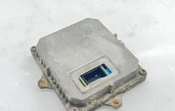 Headlight ballast module Xenon
