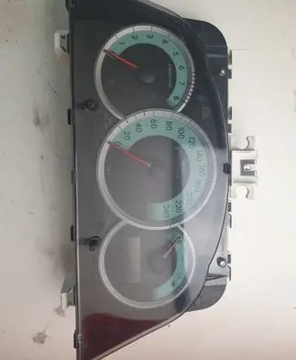 Toyota Corolla Verso E121 Speedometer (instrument cluster) 838000F020